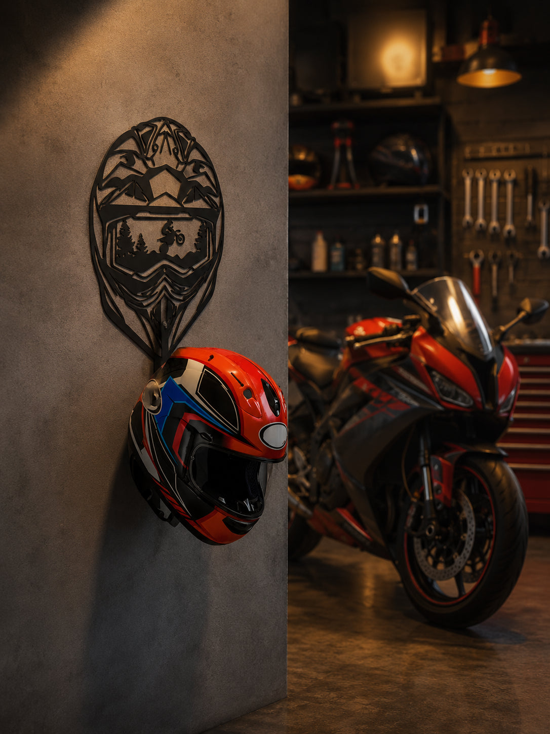 Helmet Hanger – Creative Metal Wall Hanging